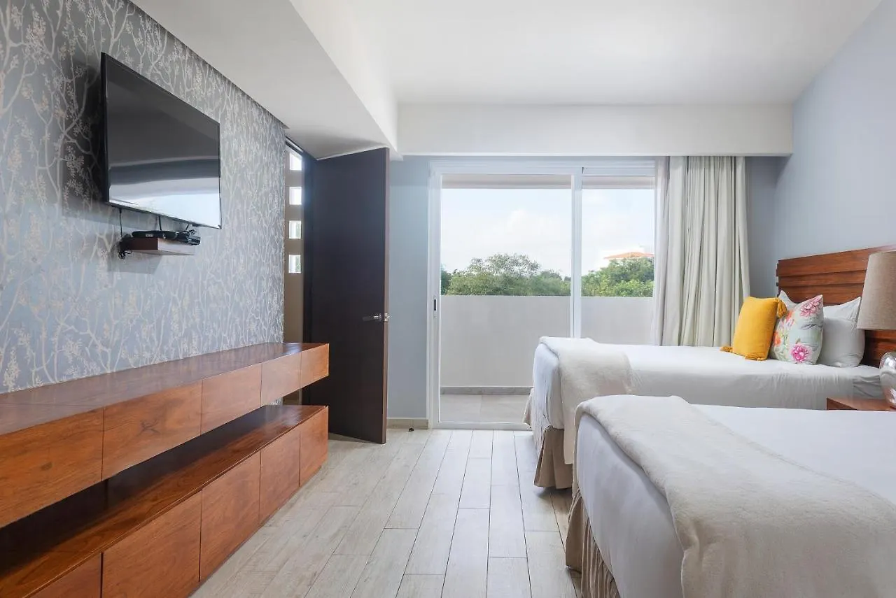 Holiday home Luxury 5 Bedroom House Private Pool